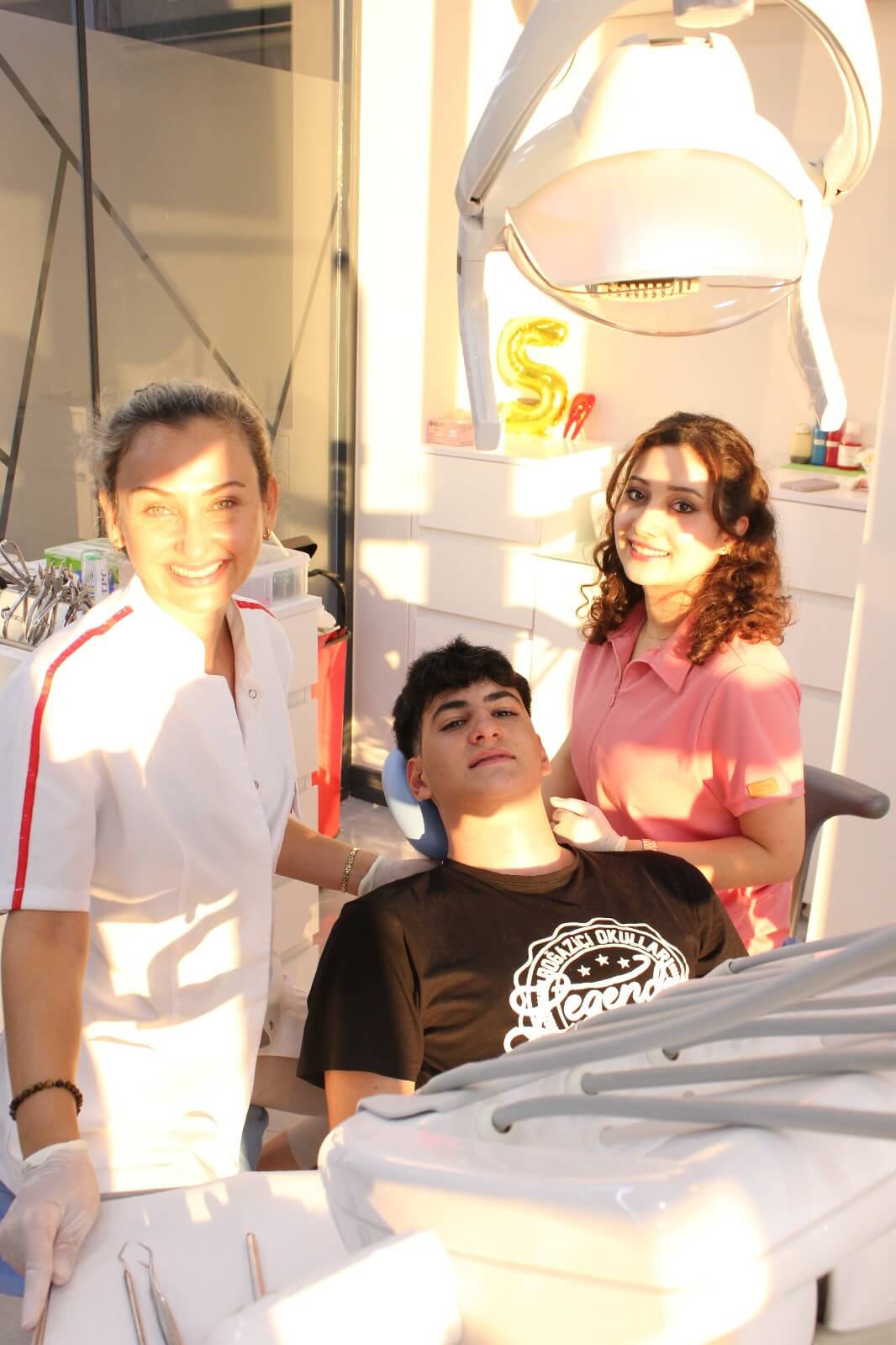Yılmazlar Diş Kliniği Tedavi Odası 2